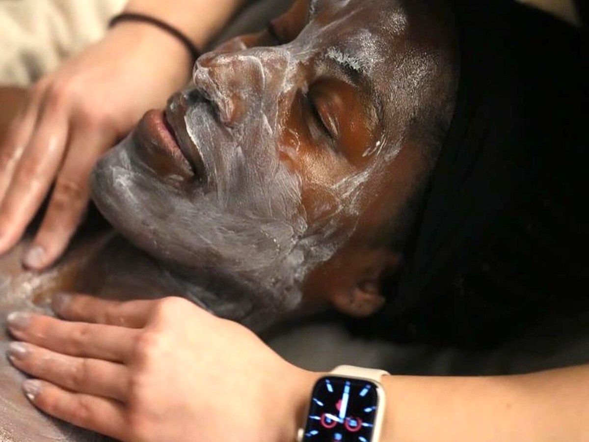 The YOGA FACELIFT is unlike any facial you’ve ever had – here’s why | My London&nbsp;Times